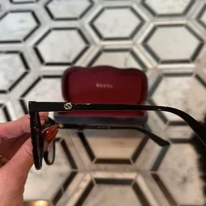Gucci | Accessories | Gucci Sunglasses Gg488s 54mm Wide Like  display picture 2